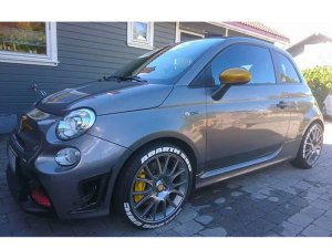 FIAT 500 Front Side Air Duct Diffuser Set - Carbon Fiber - 595 EU Model - Estremo